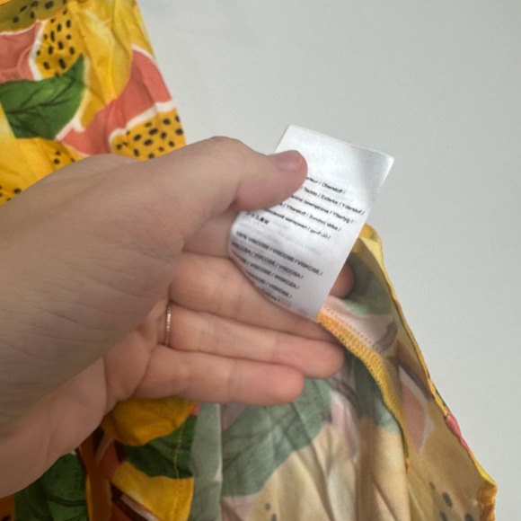 Farm Rio Fresh Lemons Midi Skirt Small NWT $165 Bright Vacation Fruit Novelty - Picture 6 of 10